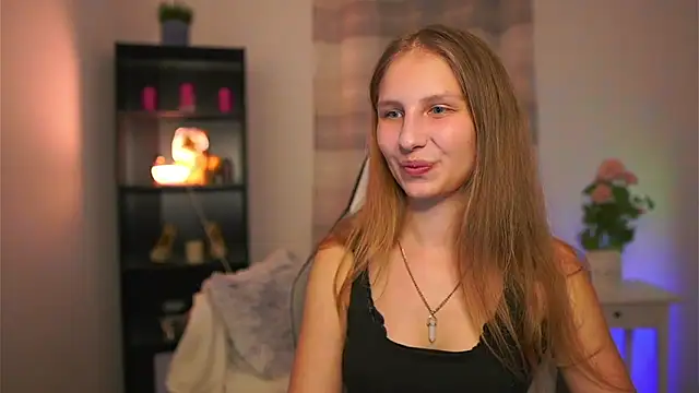 Snapshot of emmie_murray chatting on May 8, 2026, 6:12 pm emmie murray online show from May 8, 2026, 6:12 pm