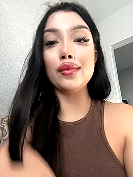 kiss Lissa online show from November 21, 2025, 11:20 am