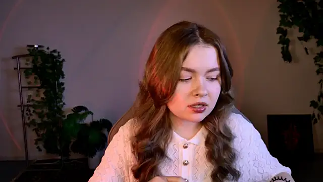 HaleySun online show from November 22, 2025, 1:43 pm