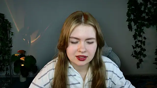 HaleySun online show from October 17, 2025, 9:12 am