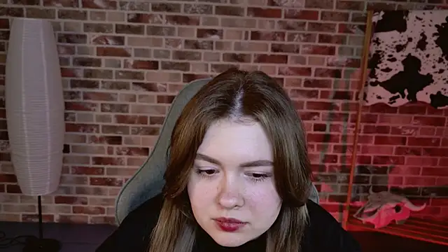 HaleySun online show from November 10, 2025, 3:06 pm