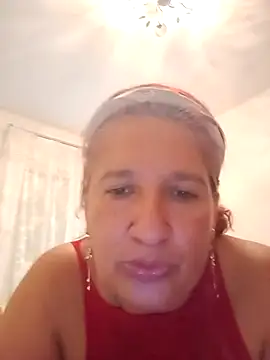 Snapshot of diablilla02 chatting on October 4, 2025, 9:05 pm diablilla02 online show from October 4, 2025, 9:05 pm