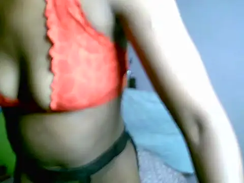 Snapshot of Sexiebitch chatting on September 25, 2025, 7:31 pm Sexiebitch online show from September 25, 2025, 7:31 pm