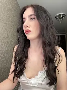 Snapshot of Milla_Moore chatting on September 24, 2025, 7:20 pm Milla Moore online show from September 24, 2025, 7:20 pm