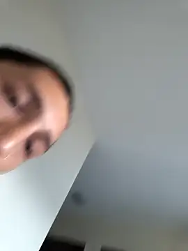 Snapshot of Francoluce23 chatting on September 23, 2025, 4:47 pm Francoluce23 online show from September 23, 2025, 4:47 pm