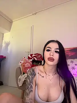 TiaBelle online show from January 5, 2026, 6:22 pm