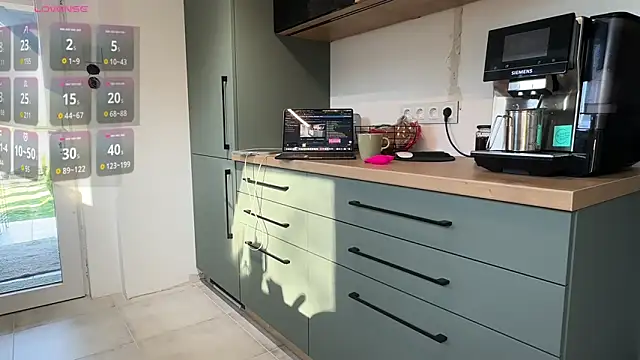 vani vibez online show from April 7, 2026, 6:26 am