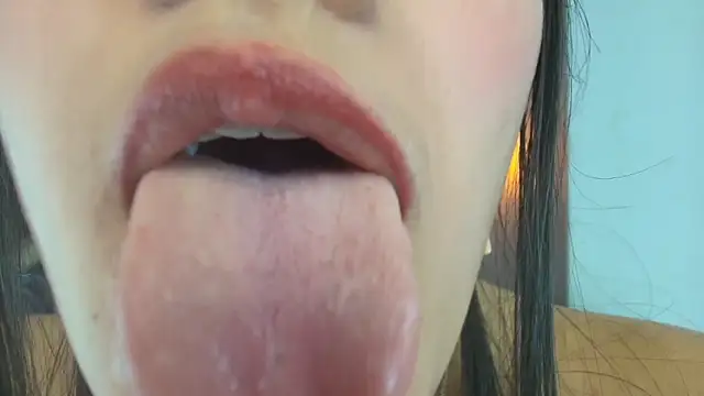 Snapshot of Hinata_21_ chatting on March 6, 2026, 8:59 pm Hinata 21 online show from March 6, 2026, 8:59 pm