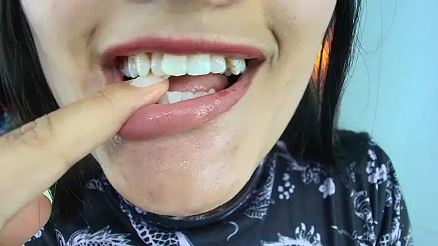 Snapshot of Hinata_21_ chatting on March 3, 2026, 9:00 pm Hinata 21 online show from March 3, 2026, 9:00 pm