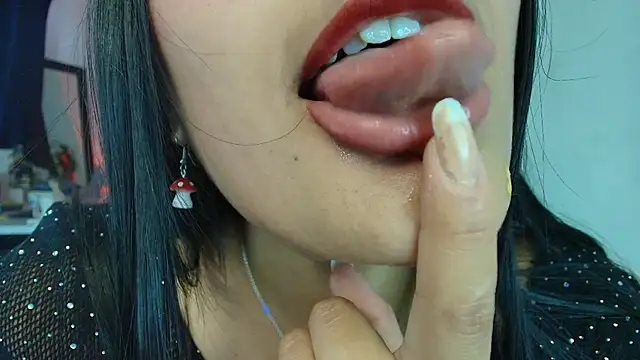 Snapshot of Hinata_21_ chatting on April 1, 2026, 8:50 pm Hinata 21 online show from April 1, 2026, 8:50 pm