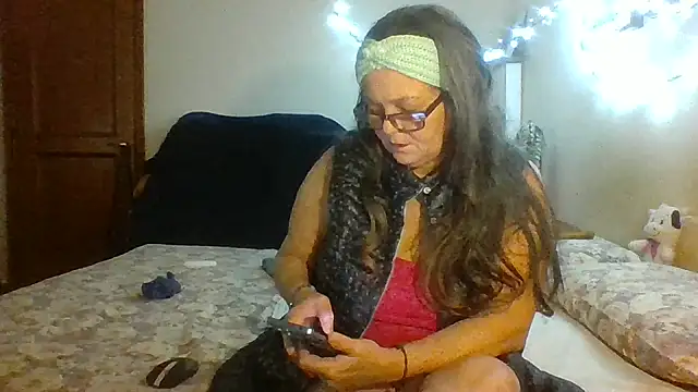 DOLCECOPPIA2025 online show from December 15, 2025, 4:29 am