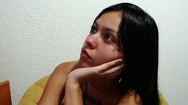 Snapshot of Atenea_nyx chatting on October 5, 2025, 3:30 am Atenea nyx online show from October 5, 2025, 3:30 am