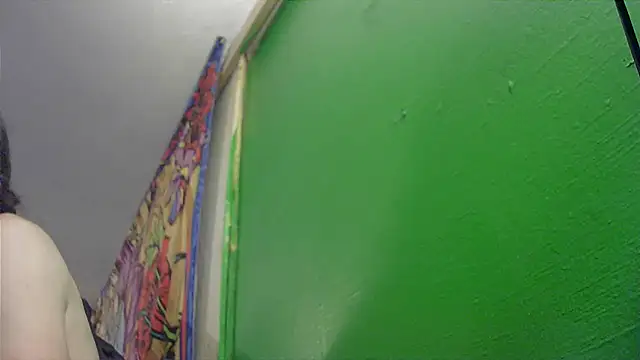 Snapshot of HippieDad333 chatting on November 14, 2025, 1:42 am HippieDad333 online show from November 14, 2025, 1:42 am