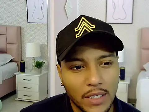 Max Rivers online show from October 9, 2025, 7:14 pm