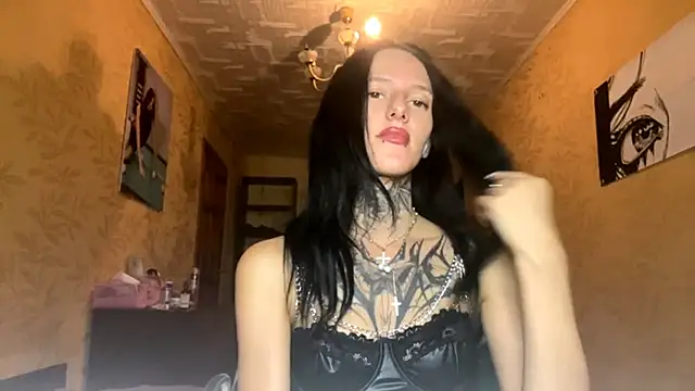 NamBraun online show from October 22, 2025, 5:12 pm