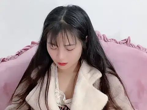 Lie liee online show from November 20, 2025, 9:25 pm