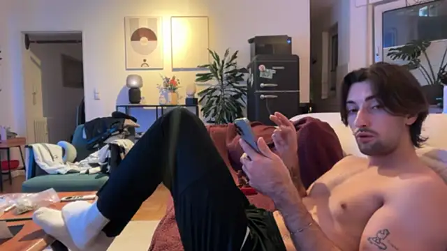 Passion-Frucht online show from October 16, 2025, 10:51 pm