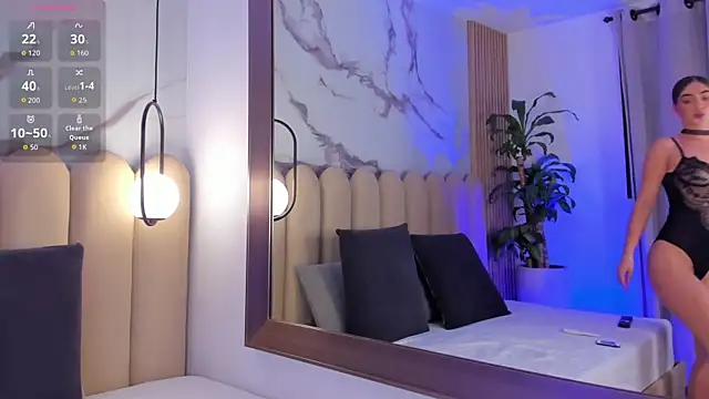 Sophi davis online show from October 29, 2025, 12:09 am