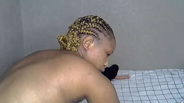 Bellabootie online show from January 31, 2026, 8:29 pm