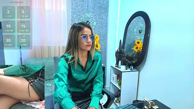 Sally Ricci online show from October 10, 2025, 12:28 pm