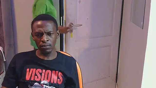 MthondoWeBananaX2 online show from November 1, 2025, 6:02 pm