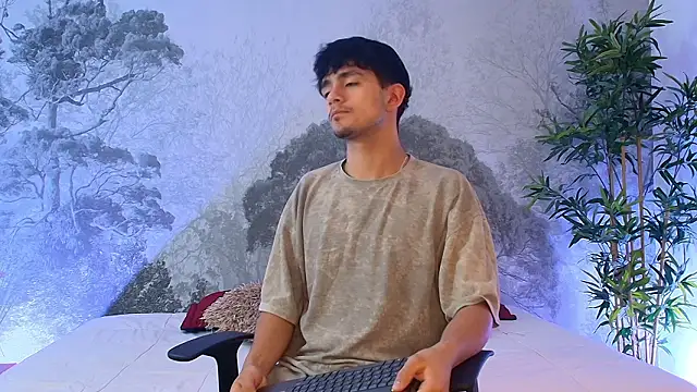 Snapshot of Axel_Draven chatting on February 10, 2026, 12:15 pm Axel Draven online show from February 10, 2026, 12:15 pm