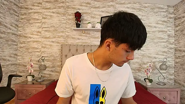 Snapshot of Axel_Draven chatting on February 4, 2026, 12:11 pm Axel Draven online show from February 4, 2026, 12:11 pm