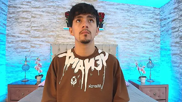 Snapshot of Axel_Draven chatting on February 28, 2026, 11:43 am Axel Draven online show from February 28, 2026, 11:43 am