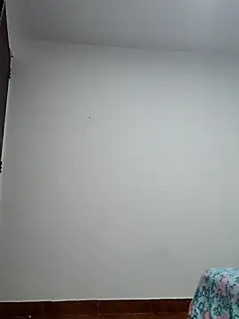 NileveSantanna online show from November 10, 2025, 7:19 pm