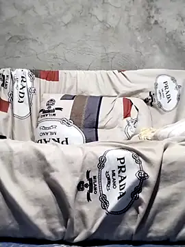 Ella marie14 online show from February 9, 2026, 6:22 am