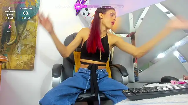 GRECIACUTETS online show from November 26, 2025, 9:37 pm