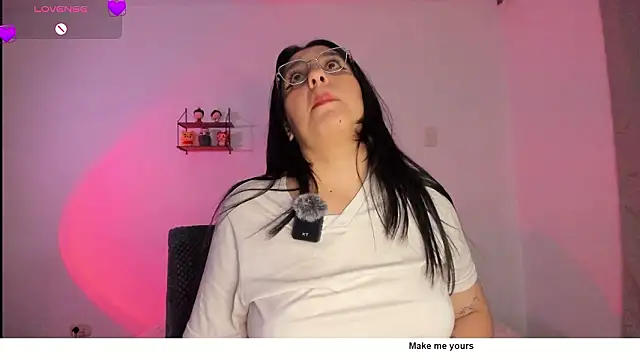 Snapshot of tellmemaddie chatting on February 23, 2026, 11:05 pm tellmemaddie online show from February 23, 2026, 11:05 pm