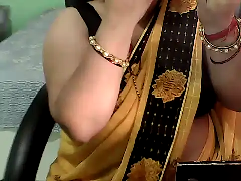 Snapshot of BABITA_KUMARII chatting on April 23, 2026, 4:41 pm BABITA KUMARII online show from April 23, 2026, 4:41 pm
