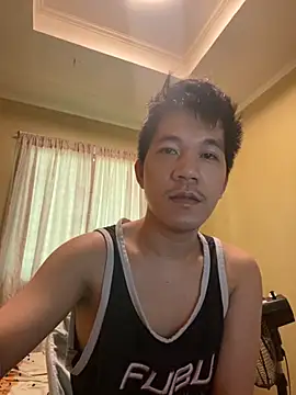 Snapshot of asian_guy_69 chatting on September 28, 2025, 1:23 am asian guy 69 online show from September 28, 2025, 1:23 am