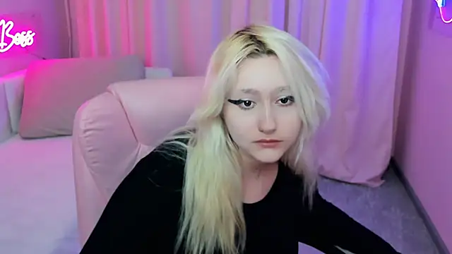 Snapshot of JuliaSharkk chatting on September 24, 2025, 3:40 pm JuliaSharkk online show from September 24, 2025, 3:40 pm