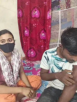 Love Queen11 online show from November 9, 2025, 4:22 pm