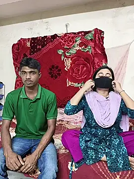 Love Queen11 online show from March 1, 2026, 3:23 pm