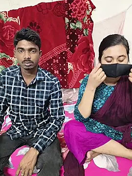 Love Queen11 online show from March 13, 2026, 4:23 pm