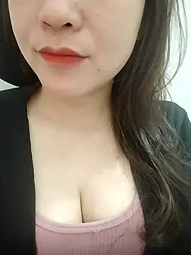 Girl Shy2000 online show from February 26, 2026, 2:44 am