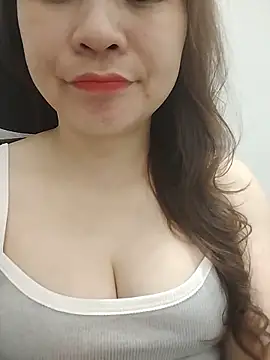 Snapshot of Girl_Shy2000 chatting on May 17, 2026, 4:07 pm Girl Shy2000 online show from May 17, 2026, 4:07 pm