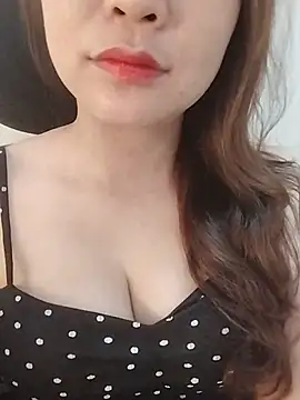 Snapshot of Girl_Shy2000 chatting on May 14, 2026, 12:07 am Girl Shy2000 online show from May 14, 2026, 12:07 am
