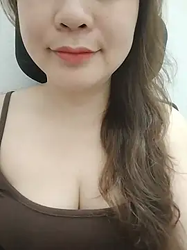 Snapshot of Girl_Shy2000 chatting on May 15, 2026, 10:19 pm Girl Shy2000 online show from May 15, 2026, 10:19 pm