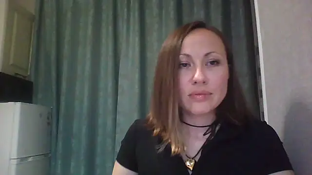 Snapshot of Norivani chatting on October 28, 2025, 3:00 pm Norivani online show from October 28, 2025, 3:00 pm