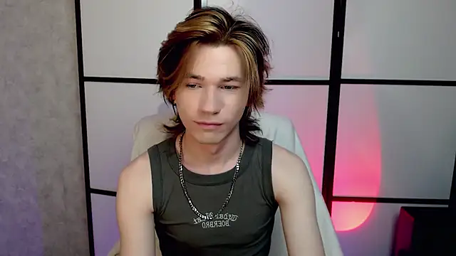 evan reinhart online show from October 14, 2025, 5:52 am