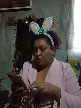Snapshot of Lobizona chatting on May 22, 2026, 12:36 pm Lobizona online show from May 22, 2026, 12:36 pm