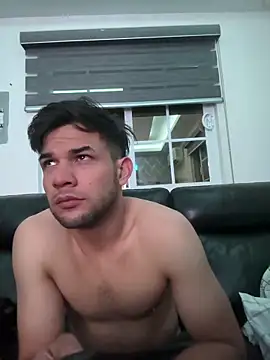 Moisesjrtapia online show from March 8, 2026, 9:12 am