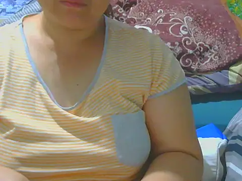 Snapshot of Kimkhaepretty chatting on January 11, 2026, 12:45 pm Kimkhaepretty online show from January 11, 2026, 12:45 pm