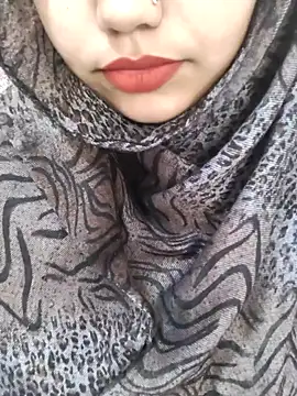 Miss Rose   online show from April 12, 2026, 9:45 am