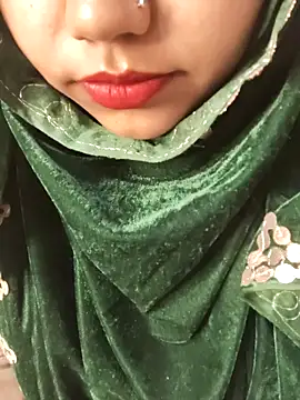 Miss Rose   online show from February 23, 2026, 9:43 am