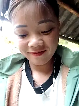 Snapshot of Samyy_xx chatting on November 26, 2025, 11:49 pm Samyy xx online show from November 26, 2025, 11:49 pm